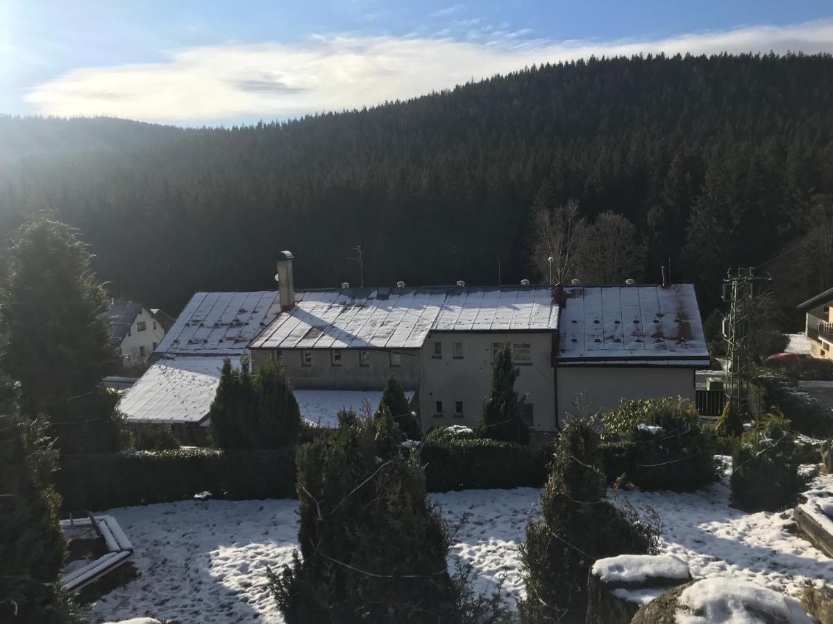 Penzion Mája Josefŭv Dŭl Esterno foto
